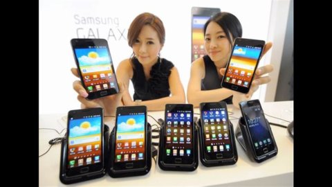 Samsung decolla: il fatturato cresce del 22%