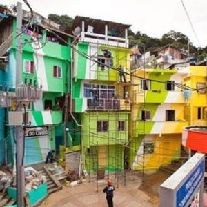 Brasil, kredit mikro bersubsidi meningkatkan ekonomi di favela Rio de Janeiro