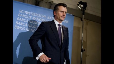 Svizzera, Banca centrale: addio del Presidente