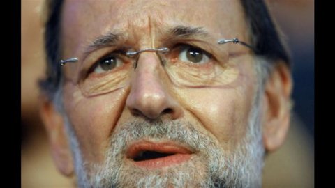 Spagna, ora anche Barcellona chiede aiuti al governo