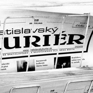स्लोवाकिया और स्लोवेनिया में ऑनलाइन साइटों और प्रिंट समाचार पत्रों के बीच संपादकीय पैक्स का एक दिलचस्प मामला