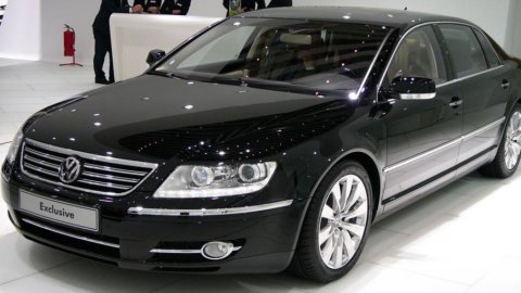 Volkswagen, yeni Phaeton Exclusive için Poltrona Frau'yu seçti