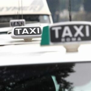 Sciopero taxi: incontro governo-sindacati su liberalizzazioni