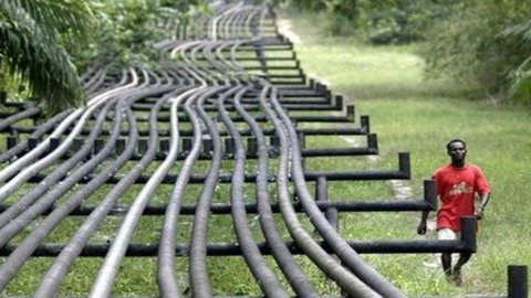 Gazprom: in vista accordi per tagliare i prezzi del gas, anche con Eni
