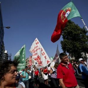 Portogallo sempre peggio: Pil IV trimestre -2,4%