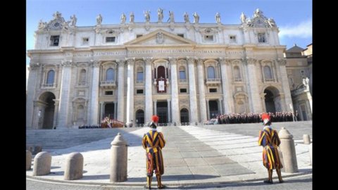 Ft: Monti no Vaticano "um movimento ousado"