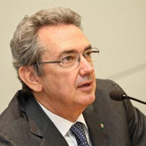 Oggi i vertici di Tim Brasil incontrano l’Anatel, domani la palla passa al presidente Franco bernabè