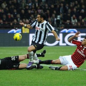 Milan não dobra Juve (1-1) e desafio ao Scudetto continua entre venenos