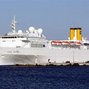 Die Costa Allegra wird am Donnerstag in Mahè einlaufen. Codacons: "Mögliche gemeinsame Sammelklage mit Giglio"