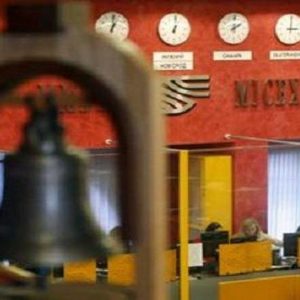 Russia, la Borsa perde per il sesto giorno consecutivo in attesa di nuove sanzioni