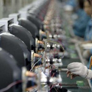 Taiwan, sale la produzione industriale