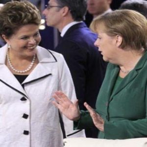 Tanya jawab Merkel-Rousseff tentang krisis