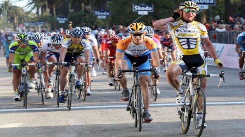 Giro d’Italia, Cavendish si conferma re dei velocisti