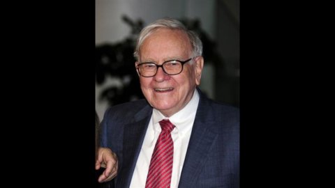 Warren Buffett mette in palio un miliardo per lo scommettitore perfetto
