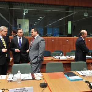 Eurogrup: ok pentru ajutor pentru Grecia, reducere la deficit pentru Spania