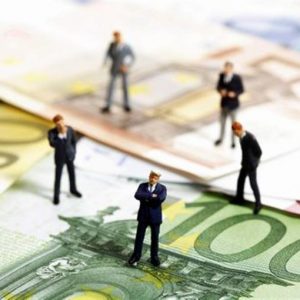 Credit specializat, fluxurile depășesc 15% din PIB