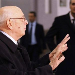Napolitano in Germania: “L’Italia non è allo sbando, non c’è rischio contagio”