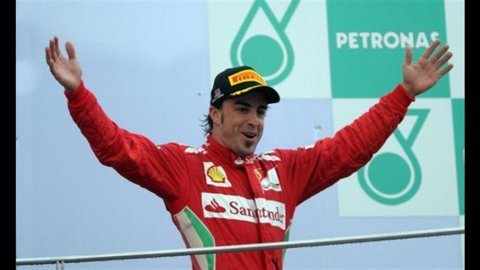 Weekend sport: super Alonso, addio Bovolenta