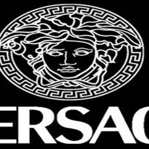 Versace: ganancias e ingresos en 2013, buenas expectativas para 2014