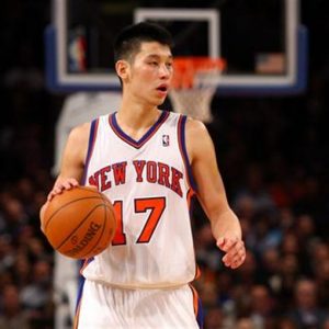 NBA，最后的图腾崩塌：赞助商踩着球衣抵达