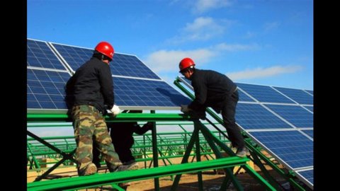 Energia solare, Sovello chiude per insolvenza. Sindacato chiede aiuti allo Stato.