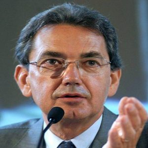 Il presidente di Telecom Italia Bernabè presenta in Bocconi il suo libro sulla privacy nel web