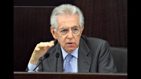 Lavoro, Monti: “Reintegri in casi estremi e improbabili”. Stangata su biglietti aerei e affitti