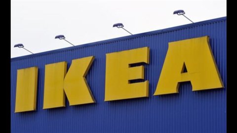 Ikea তার এশিয়ান উৎপাদনের অংশ ইতালিতে নিয়ে যায়: বিপরীতে স্থানান্তর