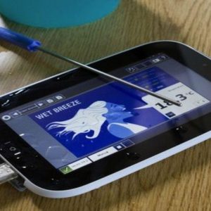 Intel lancia StudyBook, il tablet economico per studenti