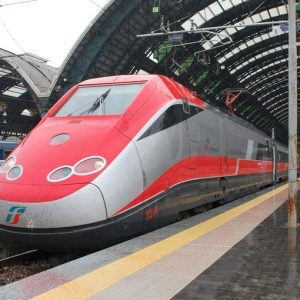 Treni, Roma-Milano: 90 Frecciarossa al giorno in estate