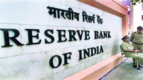 India: Central Bank cuts rates by half a point