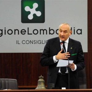 Lega、Boni跟随Bossi：伦巴第大区议会主席也辞职