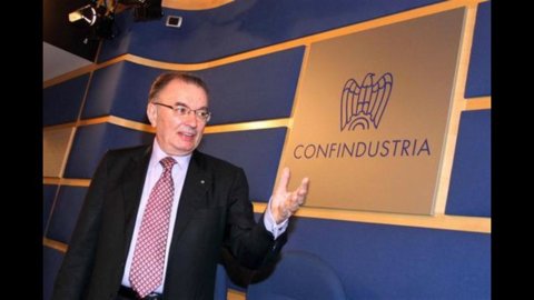 Confindustria，为 Squinzi、他的团队和他的项目开了绿灯