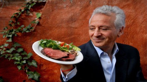 La dieta Dukan, tutti i pro e i contro: boom editoriale ma anche abisso di proteine