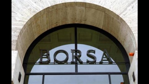 Alla vigilia del voto Borsa e banche recuperano e lo spread scende sotto quota 290