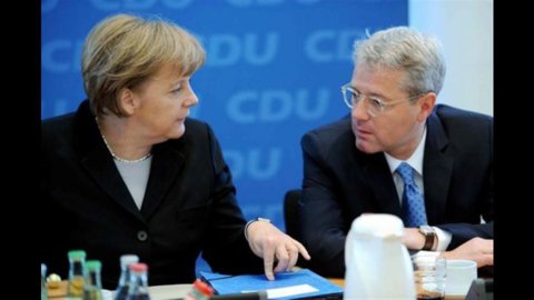 Alemania: Merkel derrotada en las regionales, pero la Cdu se mantiene al frente a nivel nacional
