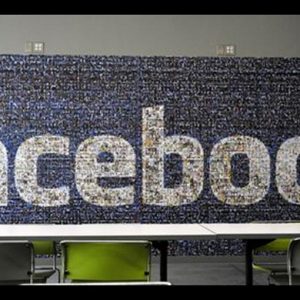 Facebook пересмотрела в сторону повышения результаты IPO