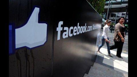 Ipo Facebook, aumenta il numero di azioni (+25%)