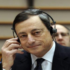 Mercati, anche l’Asia aspetta Draghi