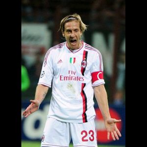 Milan: Montolivo tiba tapi teka-teki terbesar adalah tentang Ibra