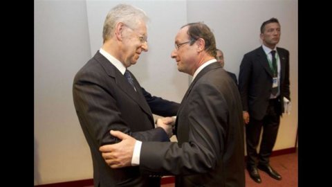 Cimeira informal, Monti e Hollande contra Merkel