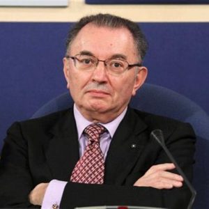 Confindustria, Squinzi: 2012'de GSYİH %2,4'ten fazla düşecek