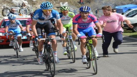 Giro d'Italia, nach Pampeago kommt das Stilfser Joch. Letzter rosa Test für Hesjedal