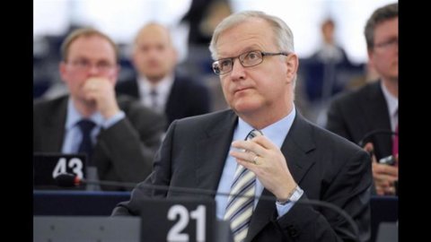 Ue, Rehn: un anno in più alla Spagna. L’Italia faccia di più contro l’evasione
