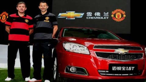 Spor ve pazarlama: Chevrolet (General Motors) Manchester United'ın yeni sponsoru