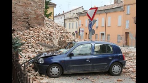 Diario del terremoto: Emilia, tra Mirandola e S. Felice sul Panaro il suolo si è sollevato di 12 cm