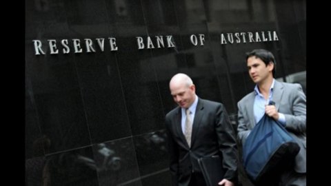 Australia, Europe and China are scary: the Central Bank cuts rates to 3,50%