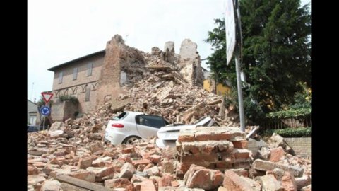 Diario del terremoto: un brivido continua a percorrere l’Emilia-Romagna