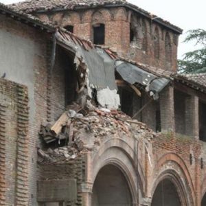 地震日记：马图拉，受灾地区学生只进行口语考试