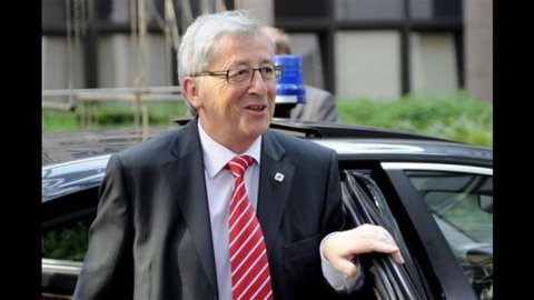 Juncker against Merkel: "Possible extension of Greek loan maturities"